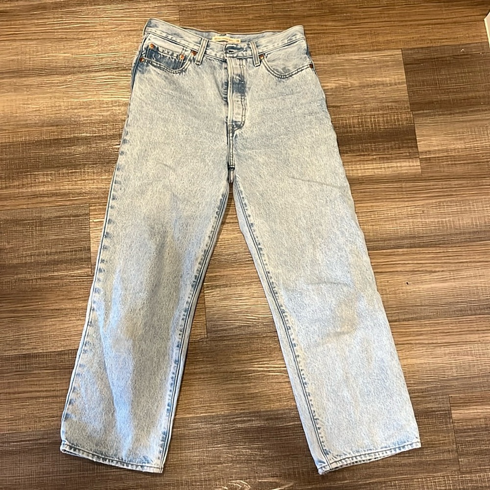 Levi’s Ribcage Straight Ankle Jeans